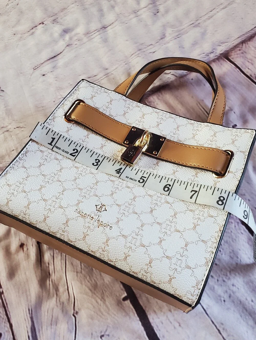 Nanette Lepore White & Tan Shoulder Bag With Lock Accent Preppy Office Career